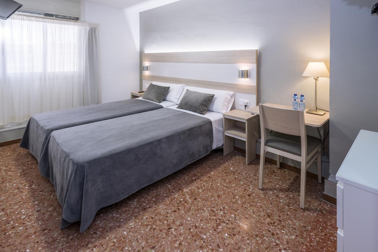 Hotel Catalunya Express Tarragona Exterior photo